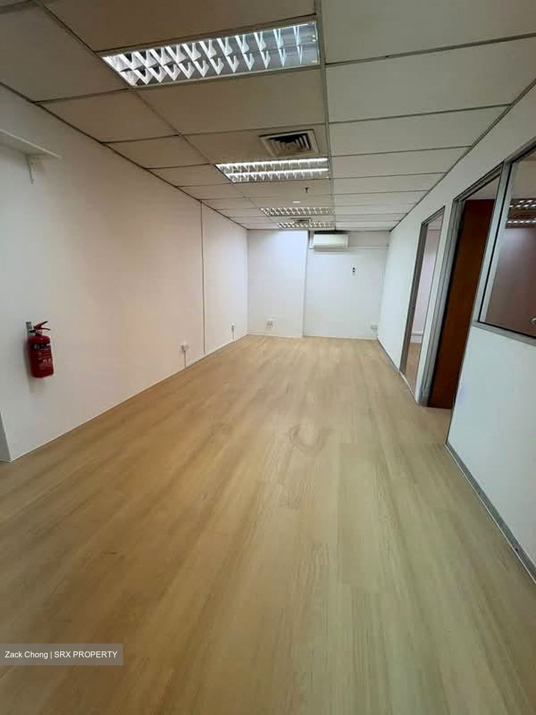 International Plaza (D2), Office #581155011